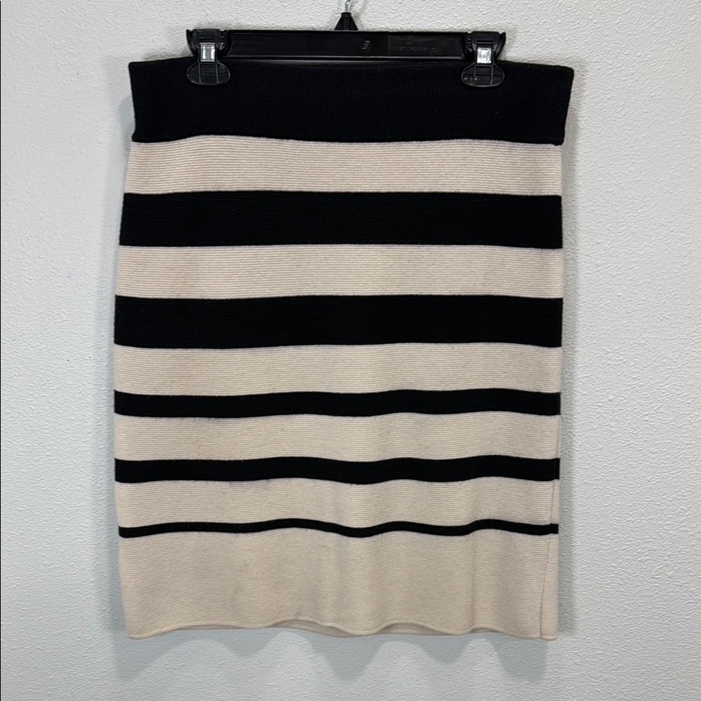 LOFT Black and Cream Ribbed sweater Pencil Skirt for Work